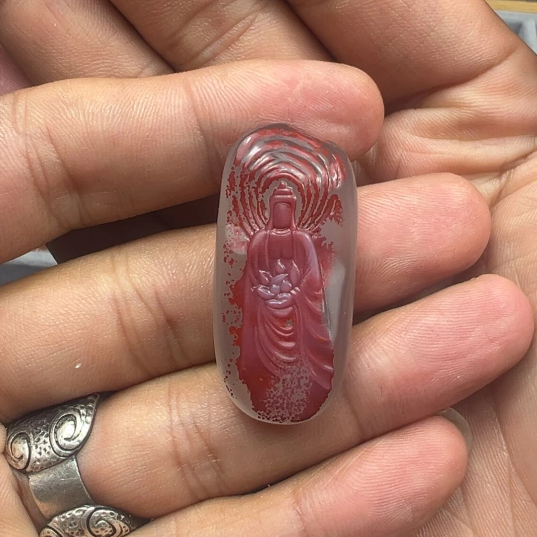 南红玛瑙吊坠未镶嵌岁**供