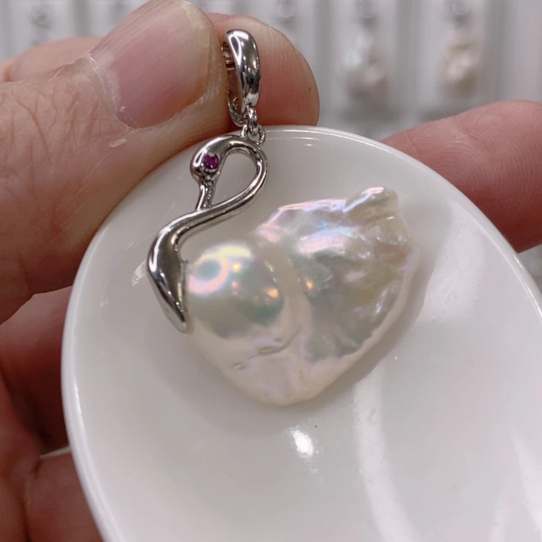 白***晶颈饰淡水珍珠未镶嵌