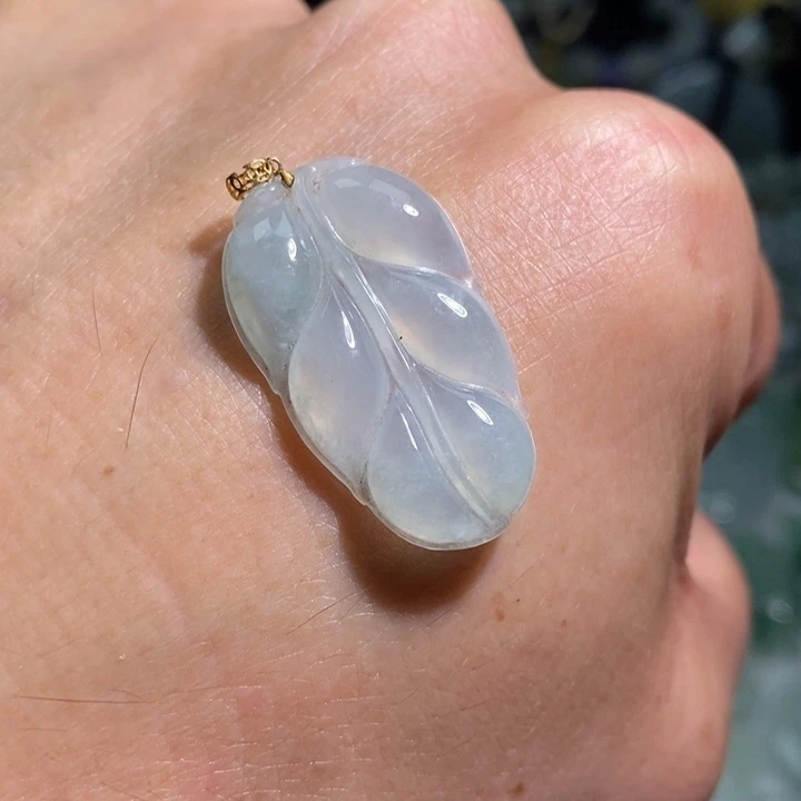 颈饰未镶嵌翡翠冰叶子