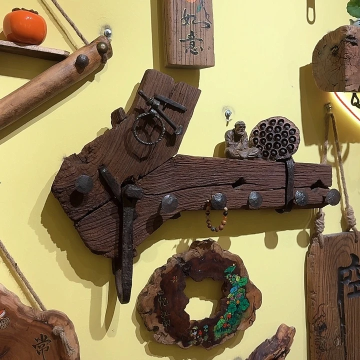 乌*老榆木丙烯颜料画