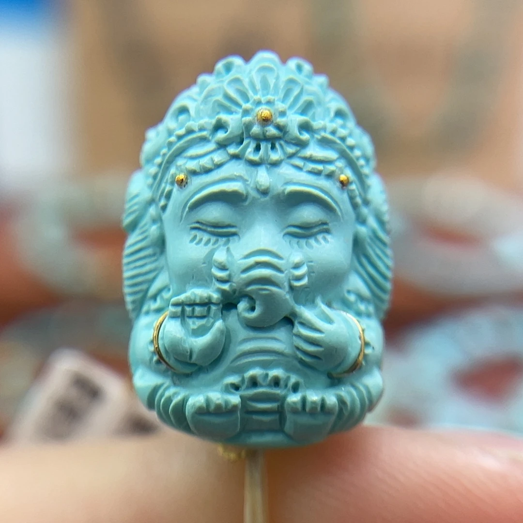 绿松石未镶嵌珠宝奇石