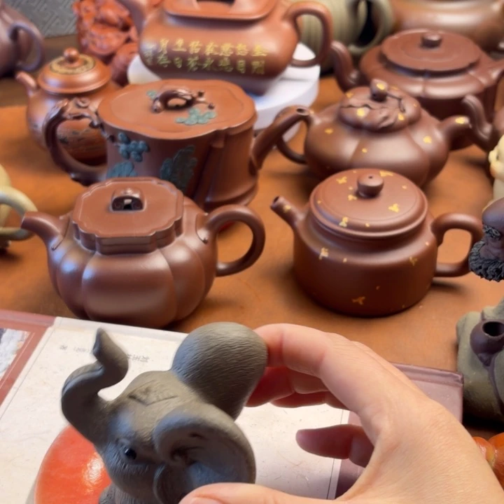 紫砂茶壶紫砂必败茶饼茶宠
