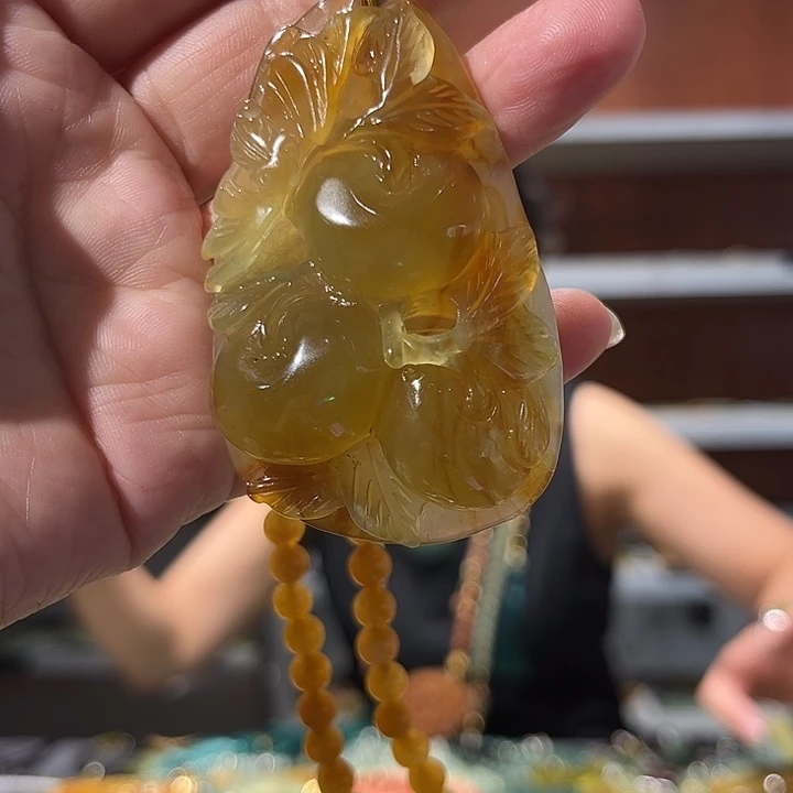 岫玉未镶嵌毛衣链