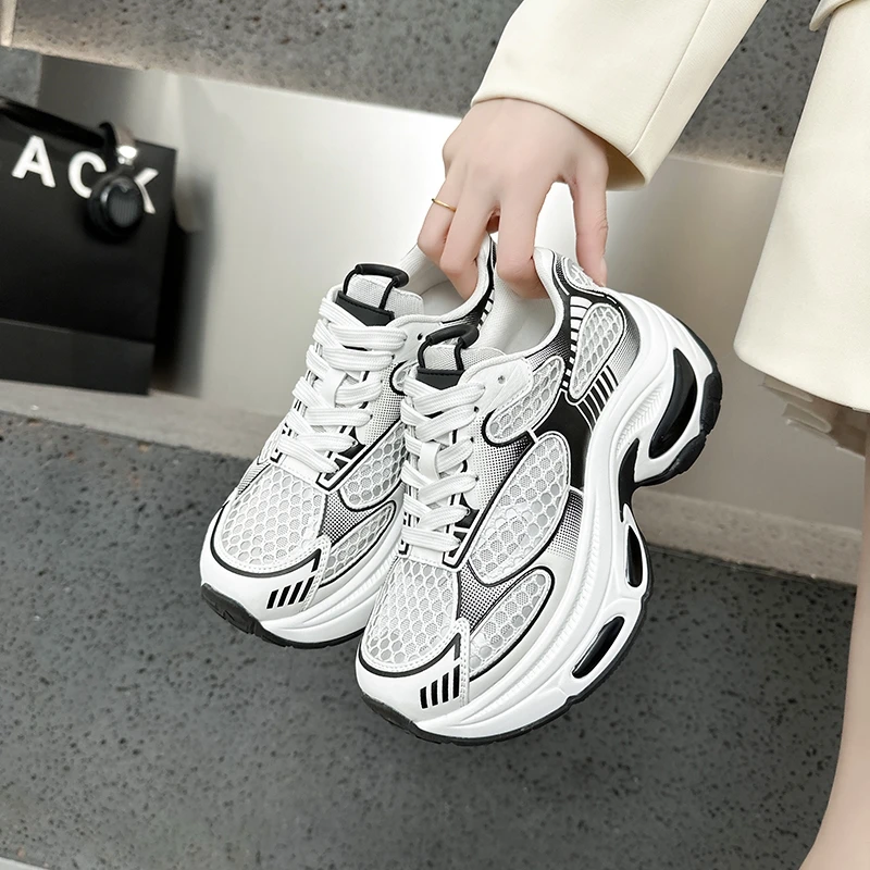 2025春季新款厚底增高拼色老爹鞋女ins潮百搭休闲运动鞋透气网面