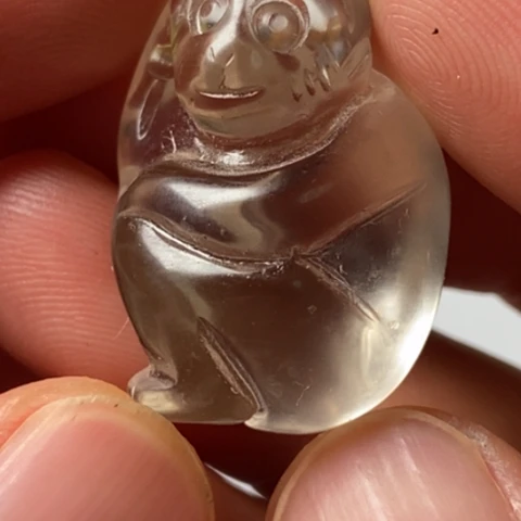 苗***友玛瑙/玉髓未镶嵌珠子