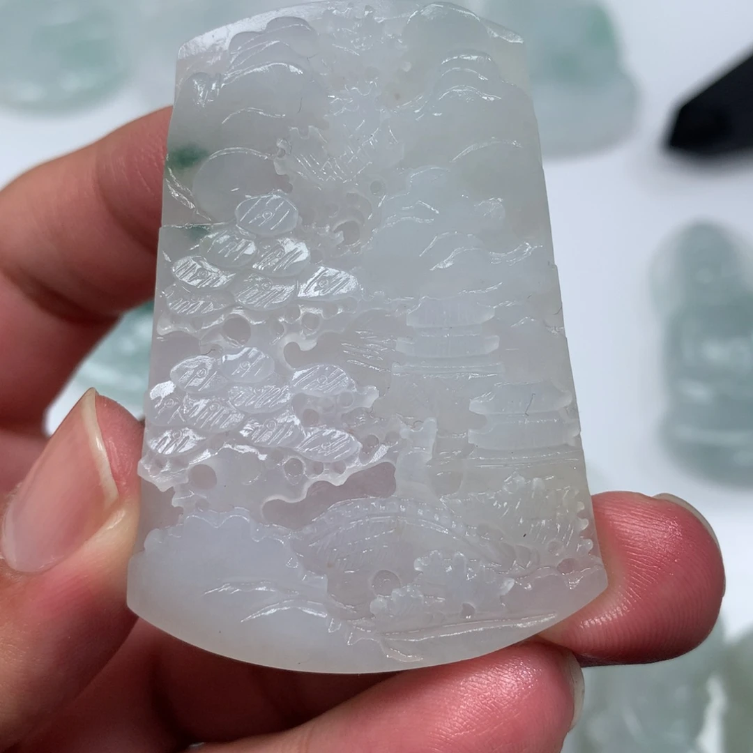 未镶嵌定制翡翠吊坠