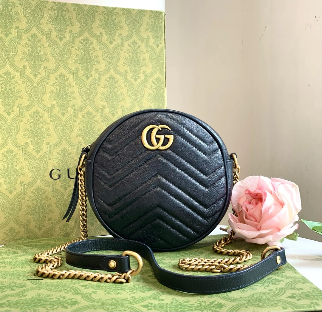 99新 GUCCI/古驰 Gucci 黑金 马蒙圆饼包 99新z/1540