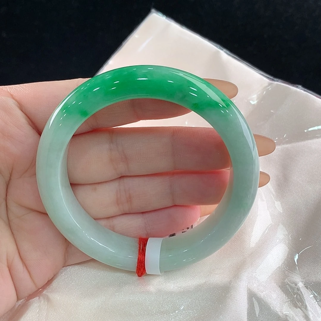 【闪购商品】未镶嵌手镯翡翠57，56/57