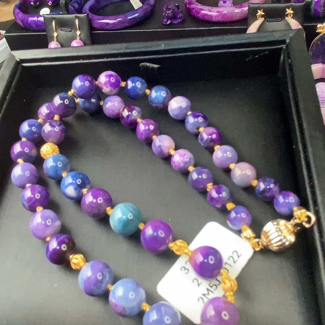 苏纪石（舒俱来）颈饰18K金镶嵌