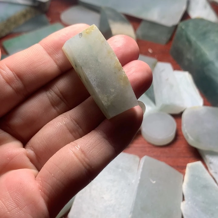 定制翡翠未镶嵌^****鱼