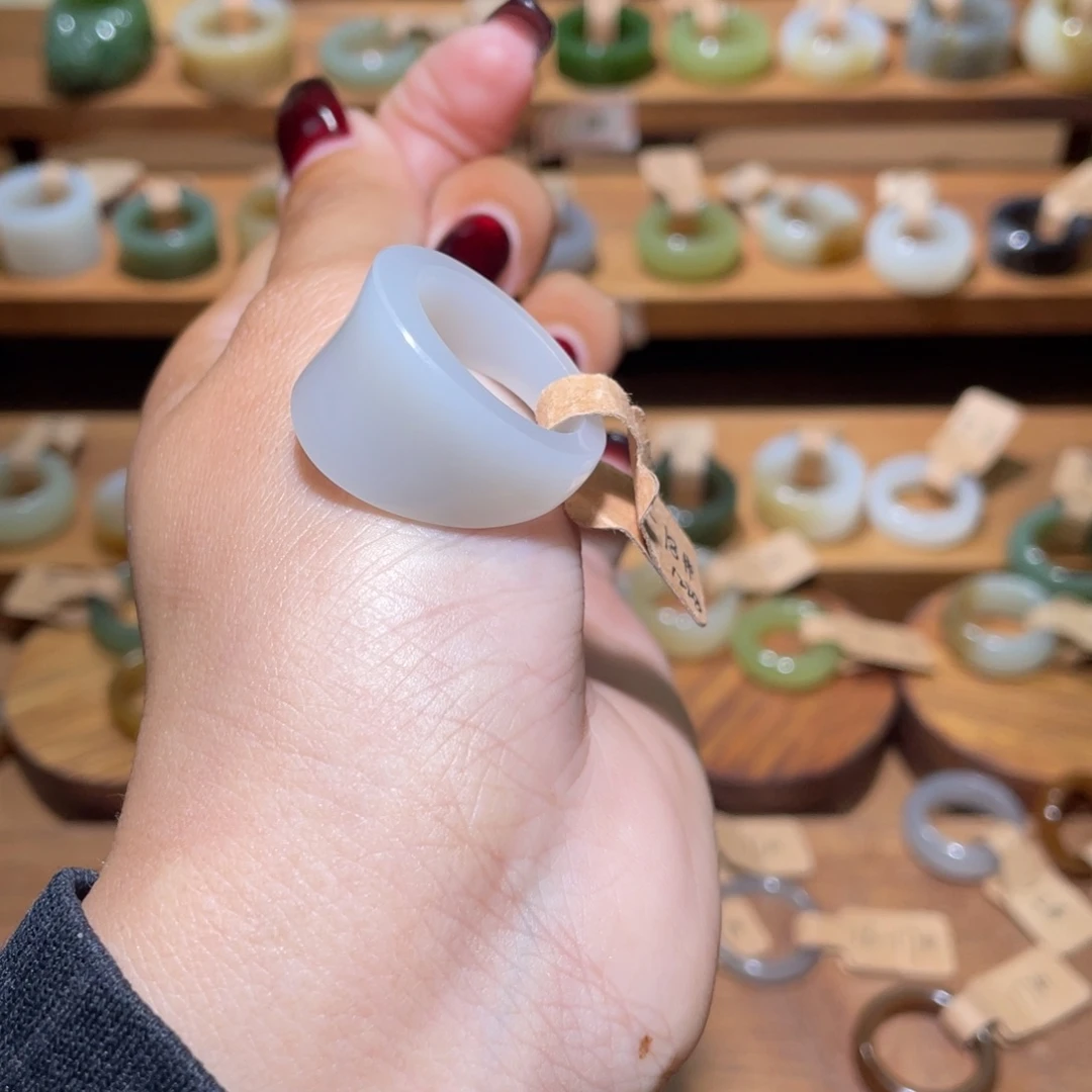 和田玉戒指未镶嵌18.1