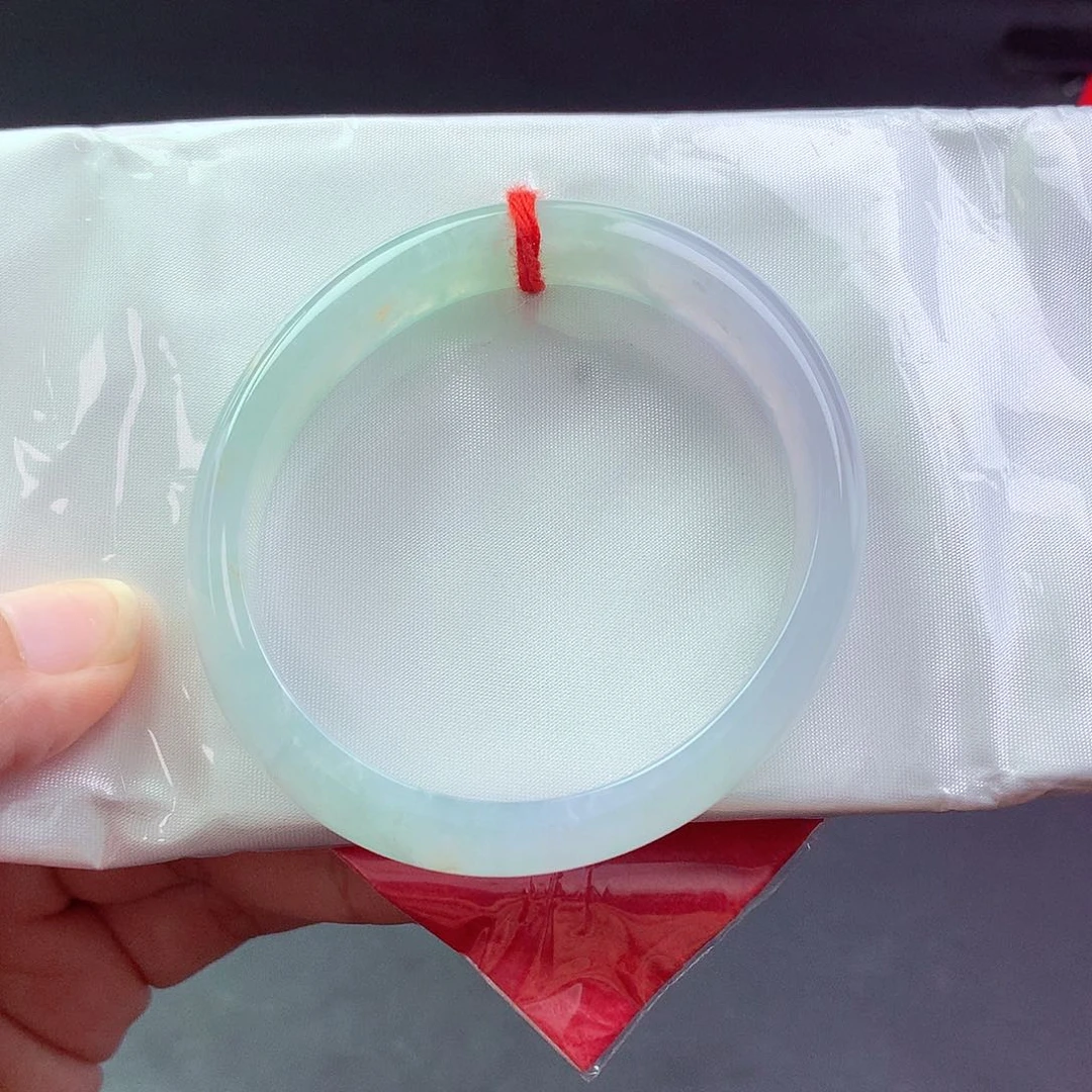 【闪购商品】未镶嵌手镯翡翠贵妃881172