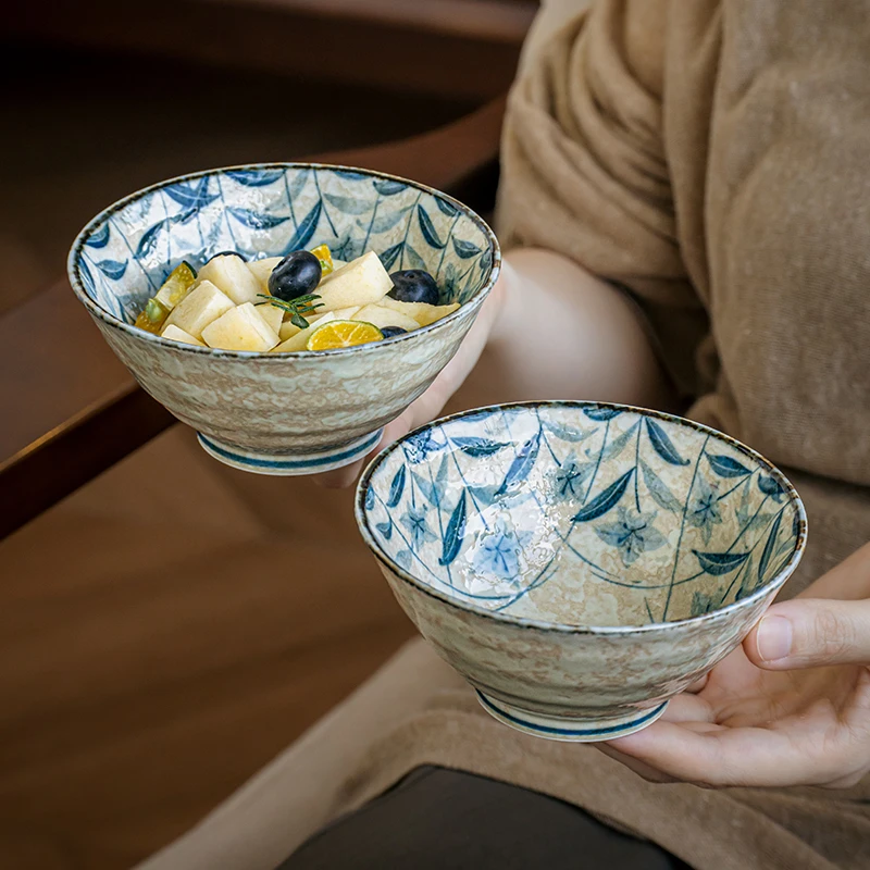 小悠家〖日本进口手作〗桔梗5英寸陶瓷高脚碗釉下彩米饭碗甜品碗