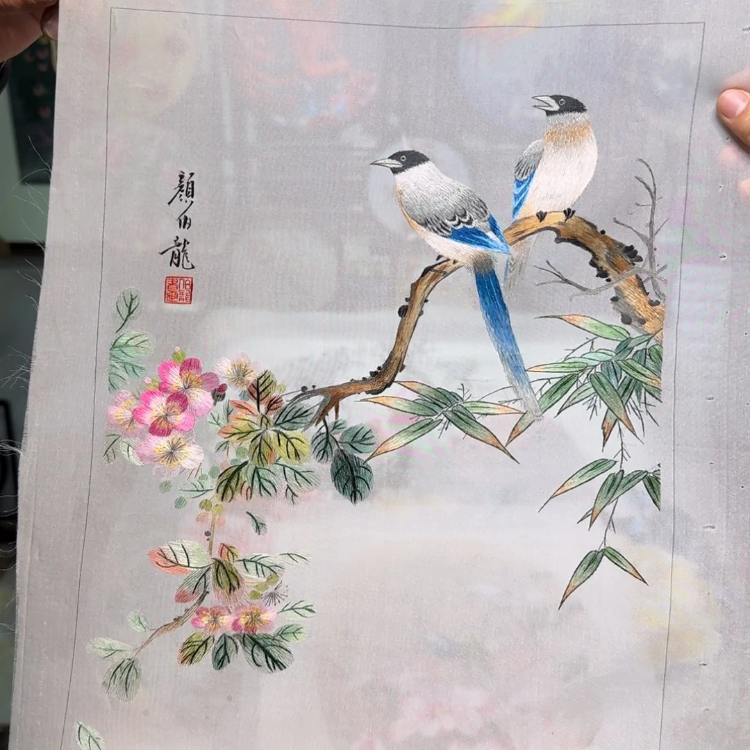 刺绣刺绣工艺精湛