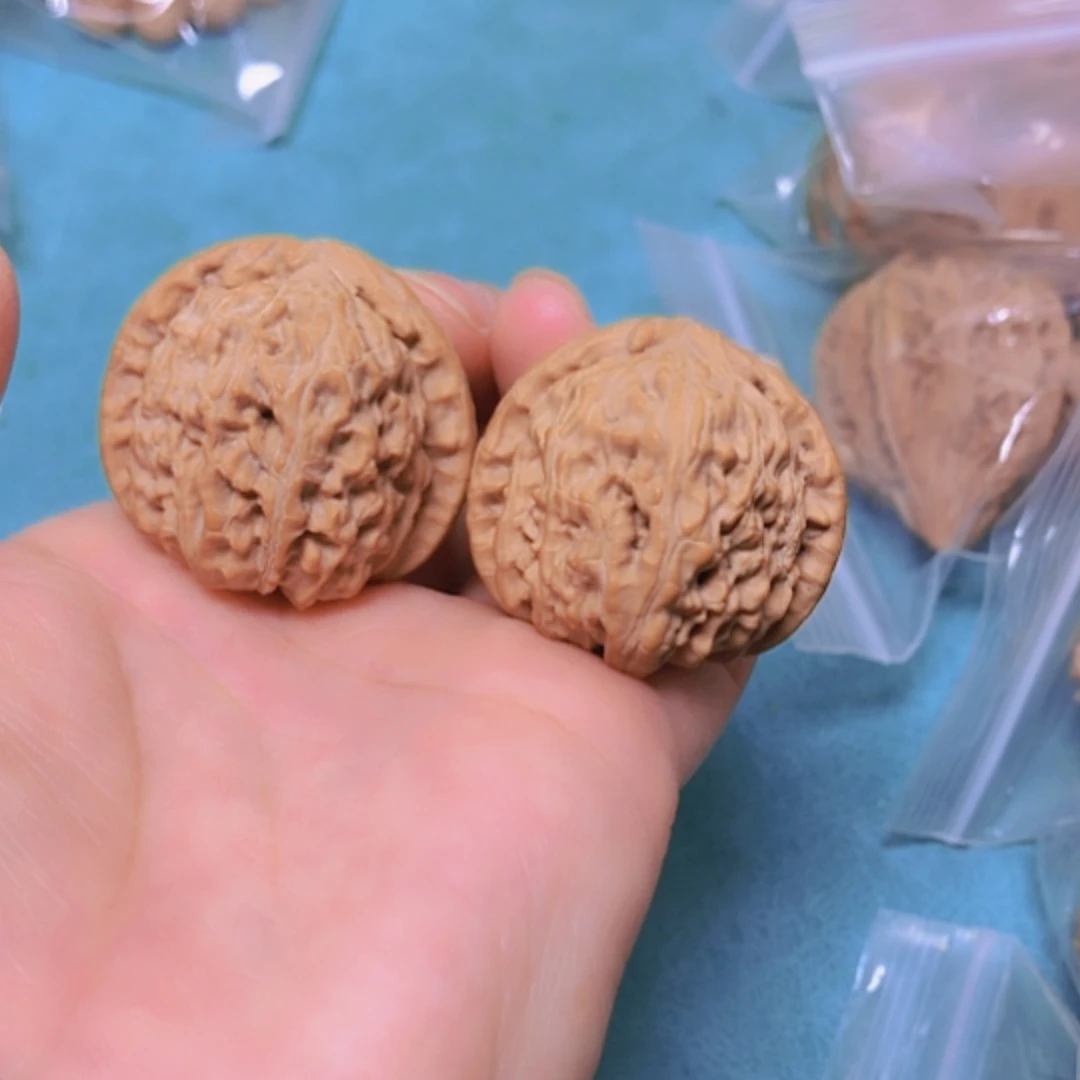 【闪购商品】摆件核桃35.5白狮子全品