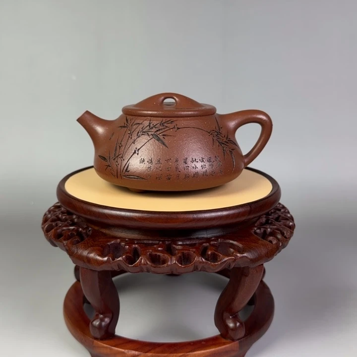 辛****茶壶紫泥石瓢270 cc全手工制作