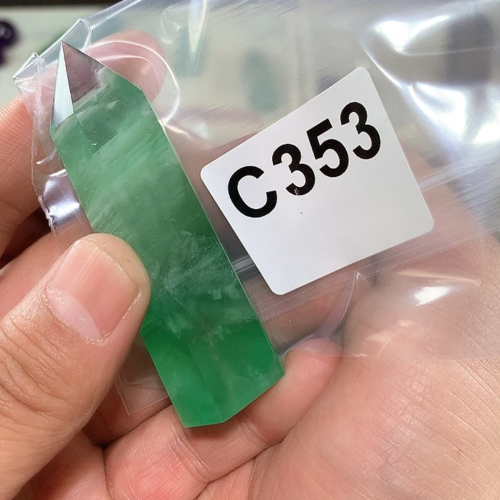 萤石天然萤石柱子C353未镶嵌愛****住