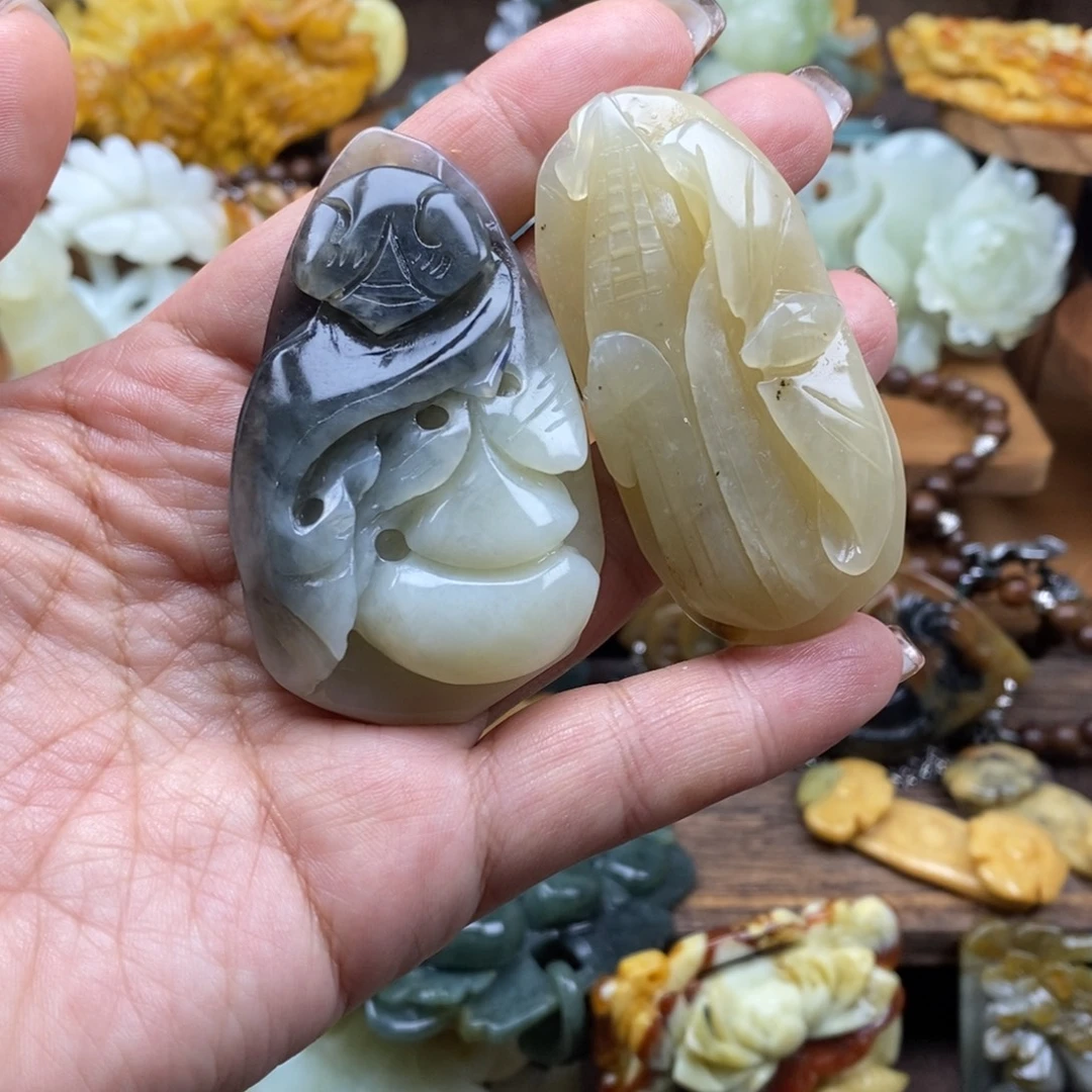 蛇纹石玉未镶嵌吊坠(不含链)