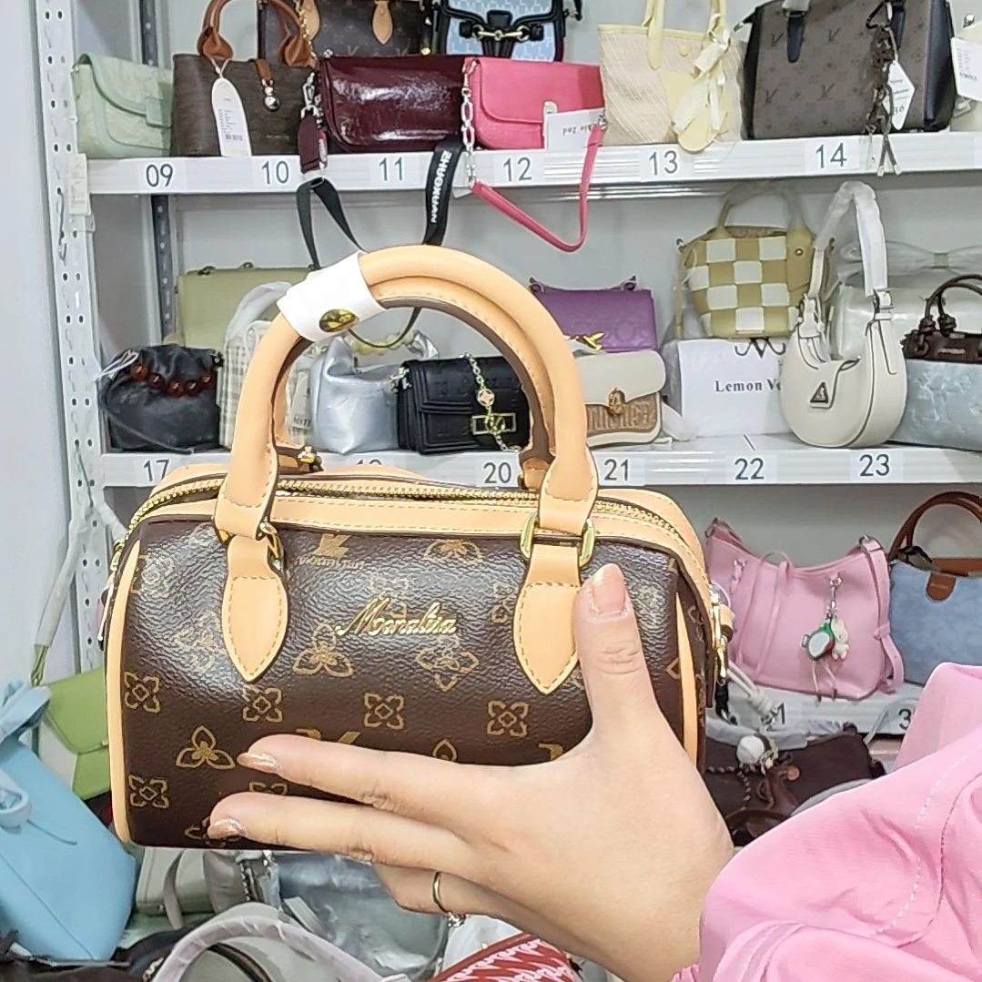 人造革PU合成革超纤皮（革）反绒皮涤纶聚酰胺纤维小牛皮