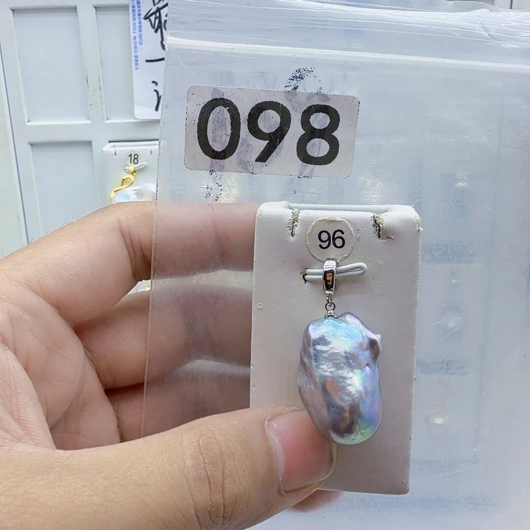 颈饰合金淡水珍珠