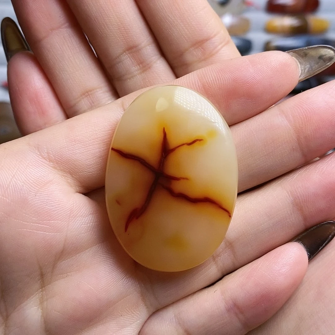 未镶嵌颈饰玛瑙/玉髓