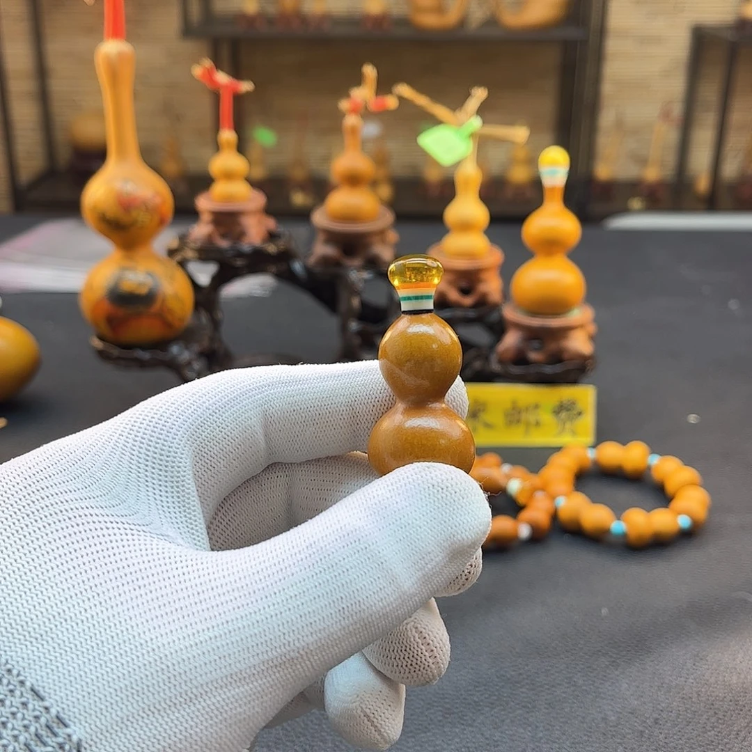 龍****和不哈哈哥哥应该会哈哈哈哈哈哈