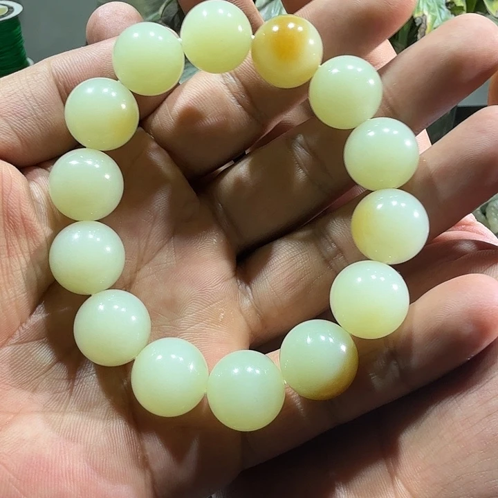未镶嵌手链和田玉（糖玉）