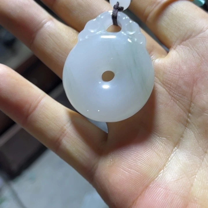 石英质玉未镶嵌吊坠(不含链)
