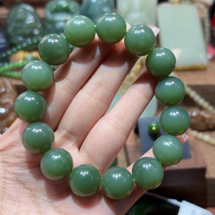未镶嵌手链和田玉（碧玉）