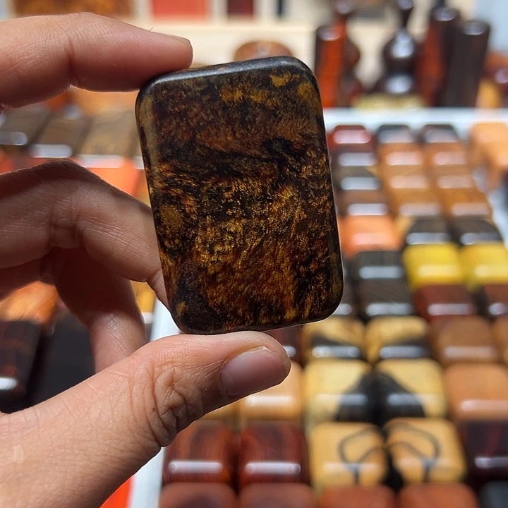 围***众贡木木木木满油牌一个