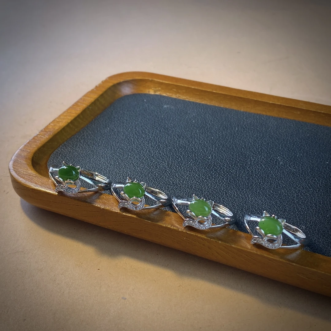 1888/ZY888-584 和田玉小狐狸蛋面戒指/多样性发/一件