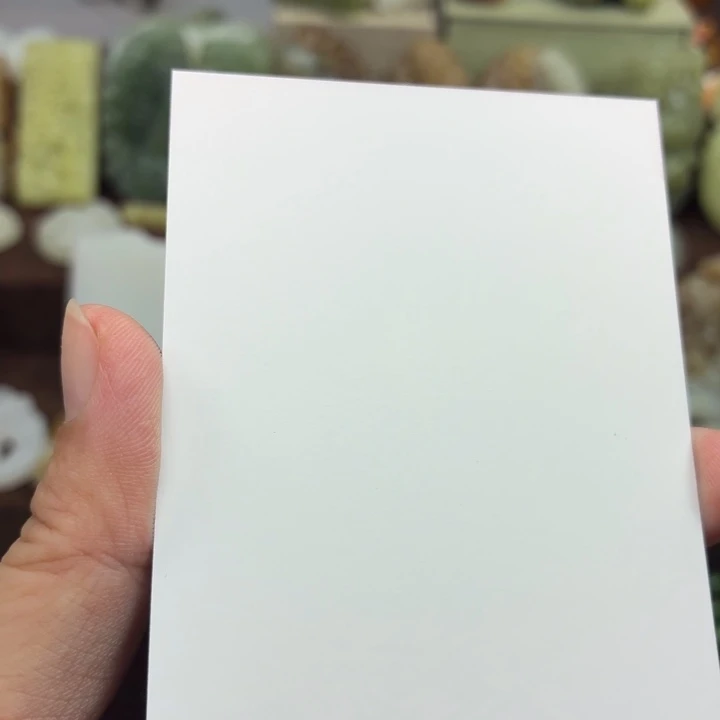 雾***卿和田玉未镶嵌颈饰