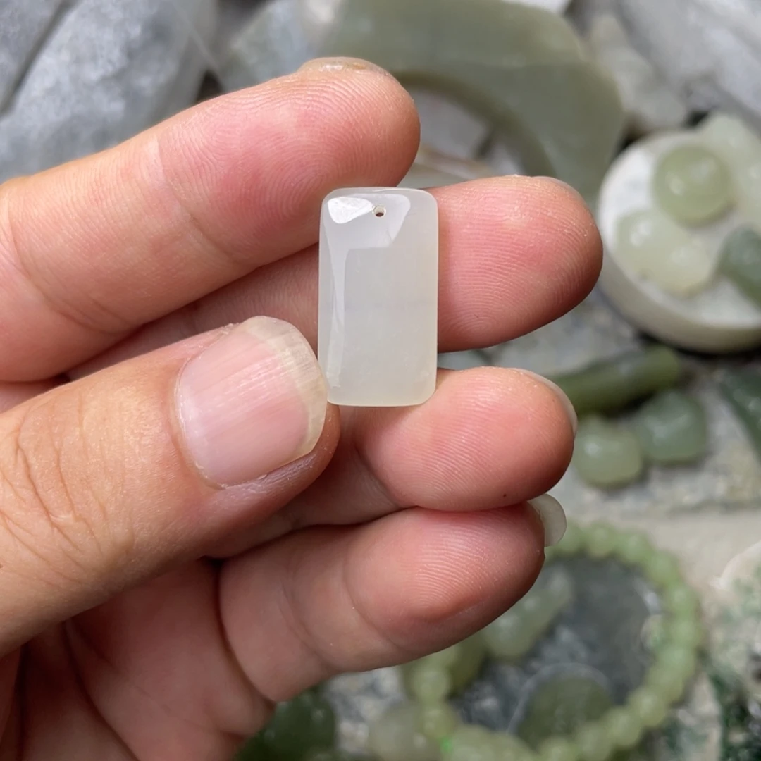 和田玉未镶嵌颈饰好评福利