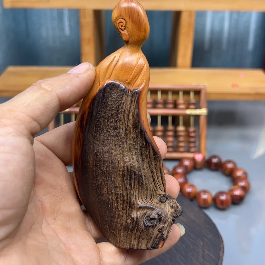 贝***y木崖柏木摆件手把件