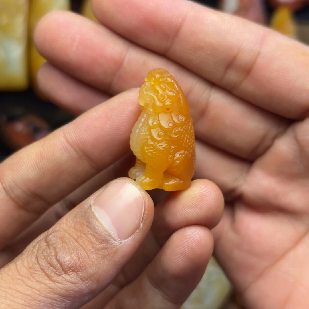 小吊坠精美全黄小吊坠