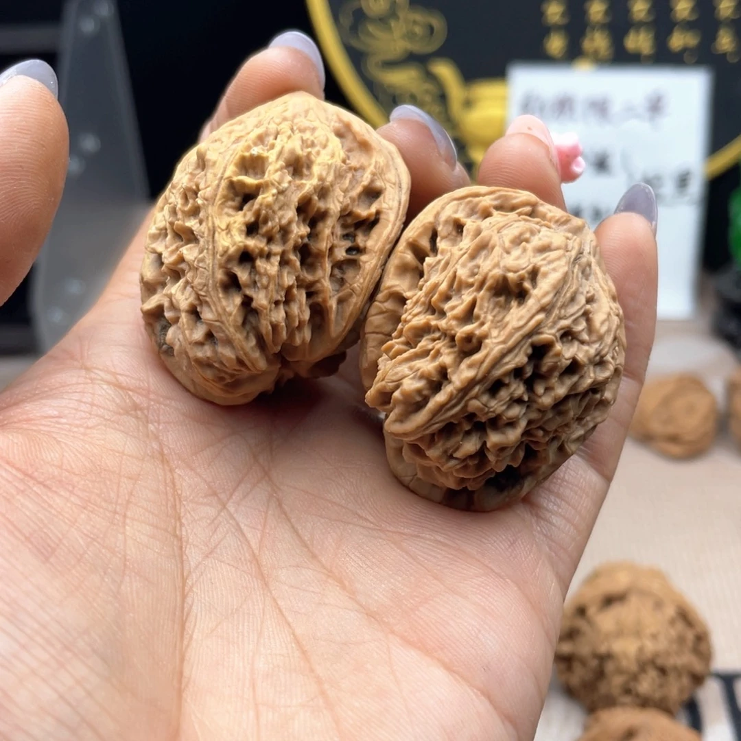 利***制吊坠文玩核桃涿鹿南疆