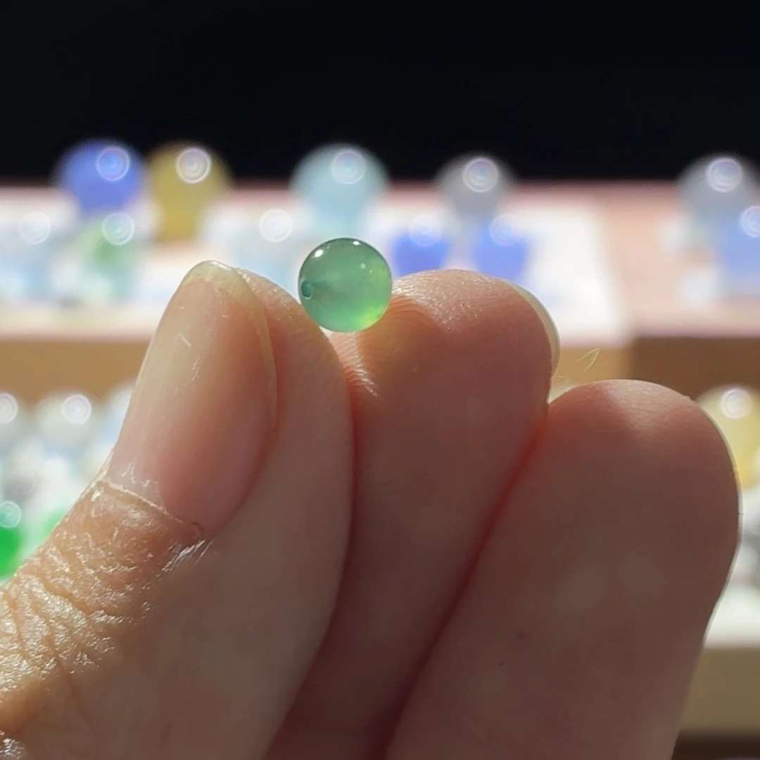 定制翡翠未镶嵌卡5开播福利