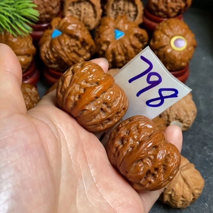 文玩核桃把件37元宝798