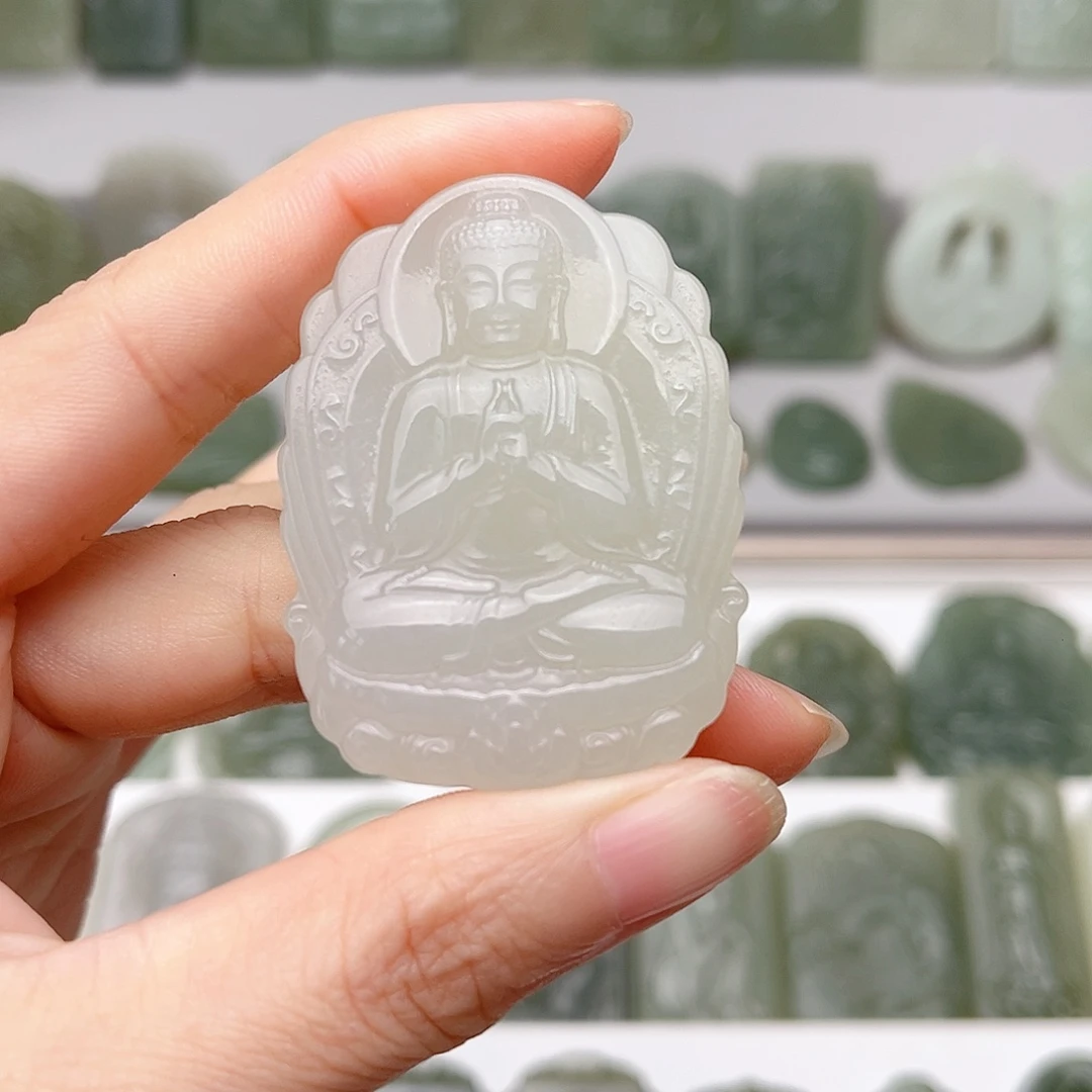 起***）和田玉未镶嵌颈饰