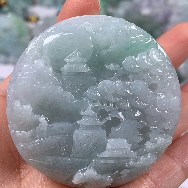 翡翠未镶嵌颈饰山水福利两面工艺福利卡厚12.6
