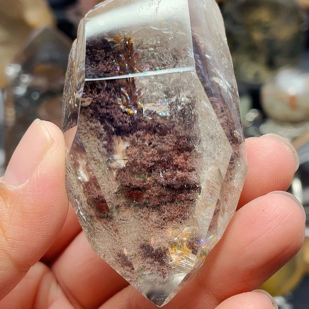 未镶嵌水晶大型摆件（非配饰）