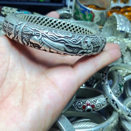 幸**?纯手工制作工艺品