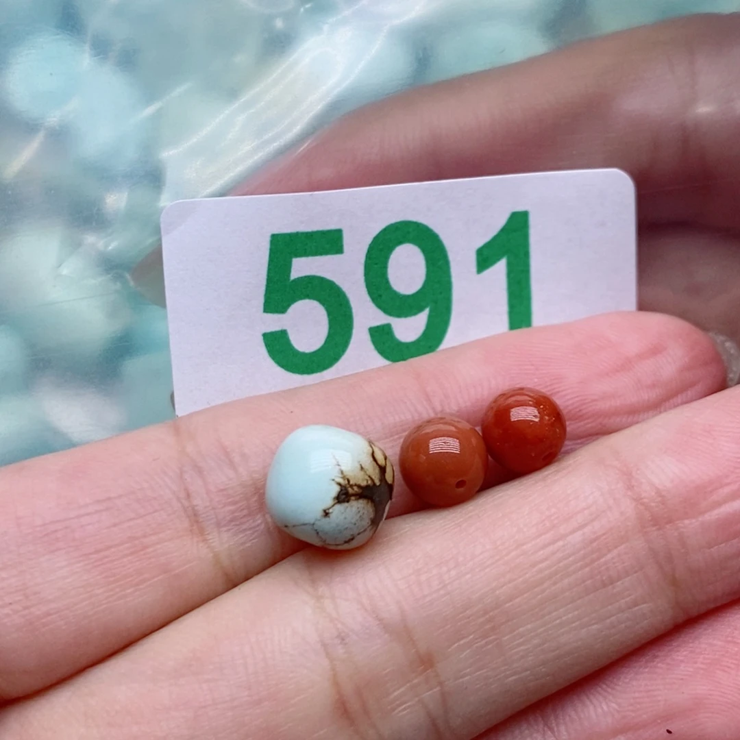 南红玛瑙未镶嵌珠宝奇石