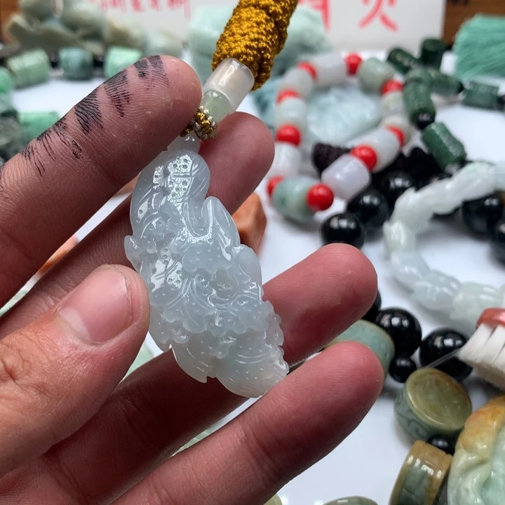 颈饰未镶嵌翡翠保真天然a货翡翠