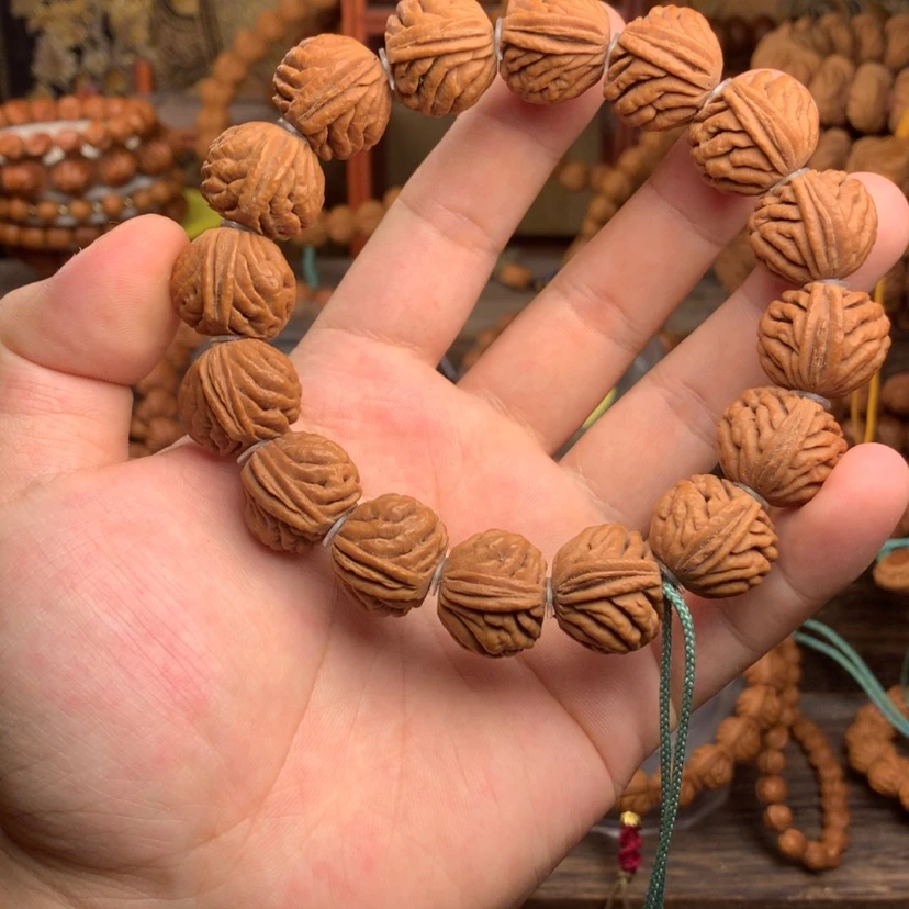 【闪购商品】桃核手串18龙鳞凤尾 龙纹桃核
