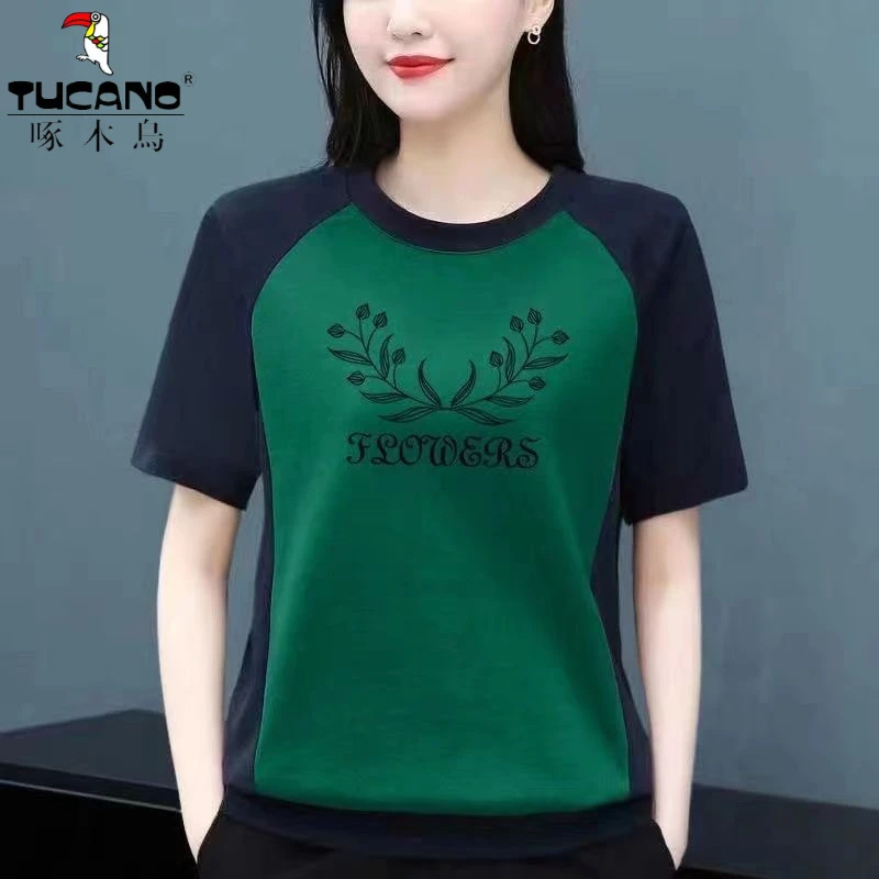 2025年啄木鸟品牌新款夏玫红显瘦纯棉T恤印花时尚拼接圆领女短袖