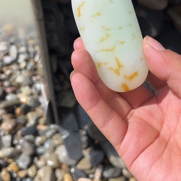 圆润饱满无瑕疵的