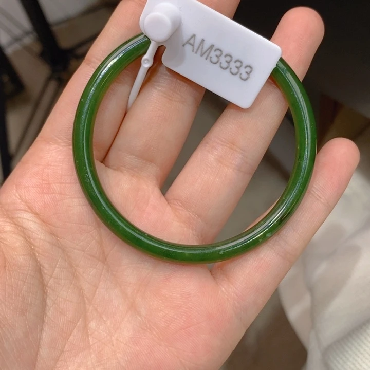 和田玉（碧玉）未镶嵌手镯