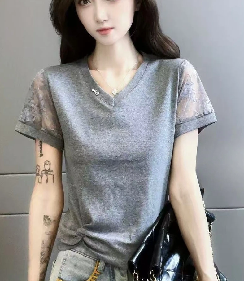 【卢大婷专属】欧货蕾丝拼接袖设计短袖上衣女V领烫钻夏新款25864#