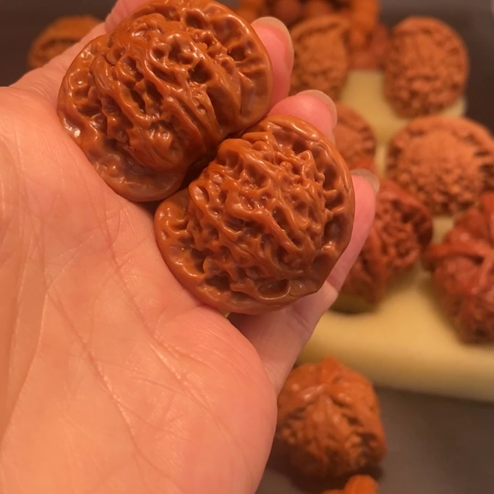 飞***哥猴头核桃吊坠工艺核桃